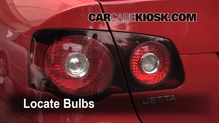 2010 Volkswagen Jetta TDI 2.0L 4 Cyl. Turbo Diesel Sedan Lights Tail Light (replace bulb)